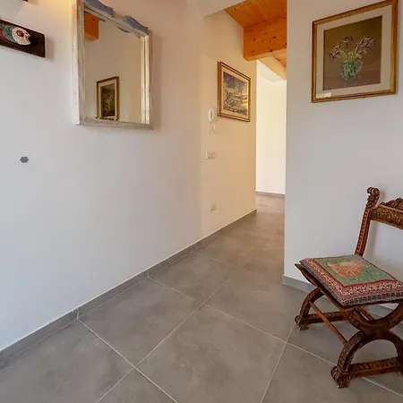 Nature Retreat Spacious 5 Bedroom Modern With Private Park
