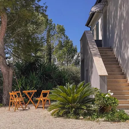 Villa Nature Retreat Spacious 5 Bedroom Modern With Private Park *