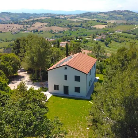 Nature Retreat Spacious 5 Bedroom Modern With Private Park *