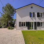 Villa Nature Retreat - 5 Bedroom With Park By Host Hero