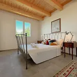 Nature Retreat - 5 Bedroom With Park By Host Hero
