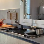 Nature Retreat - 5 Bedroom With Park By Host Hero