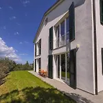 Nature Retreat - 5 Bedroom With Park By Host Hero Villa Potenza Picena