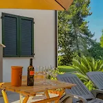 Villa Nature Retreat - 5 Bedroom With Park By Host Hero